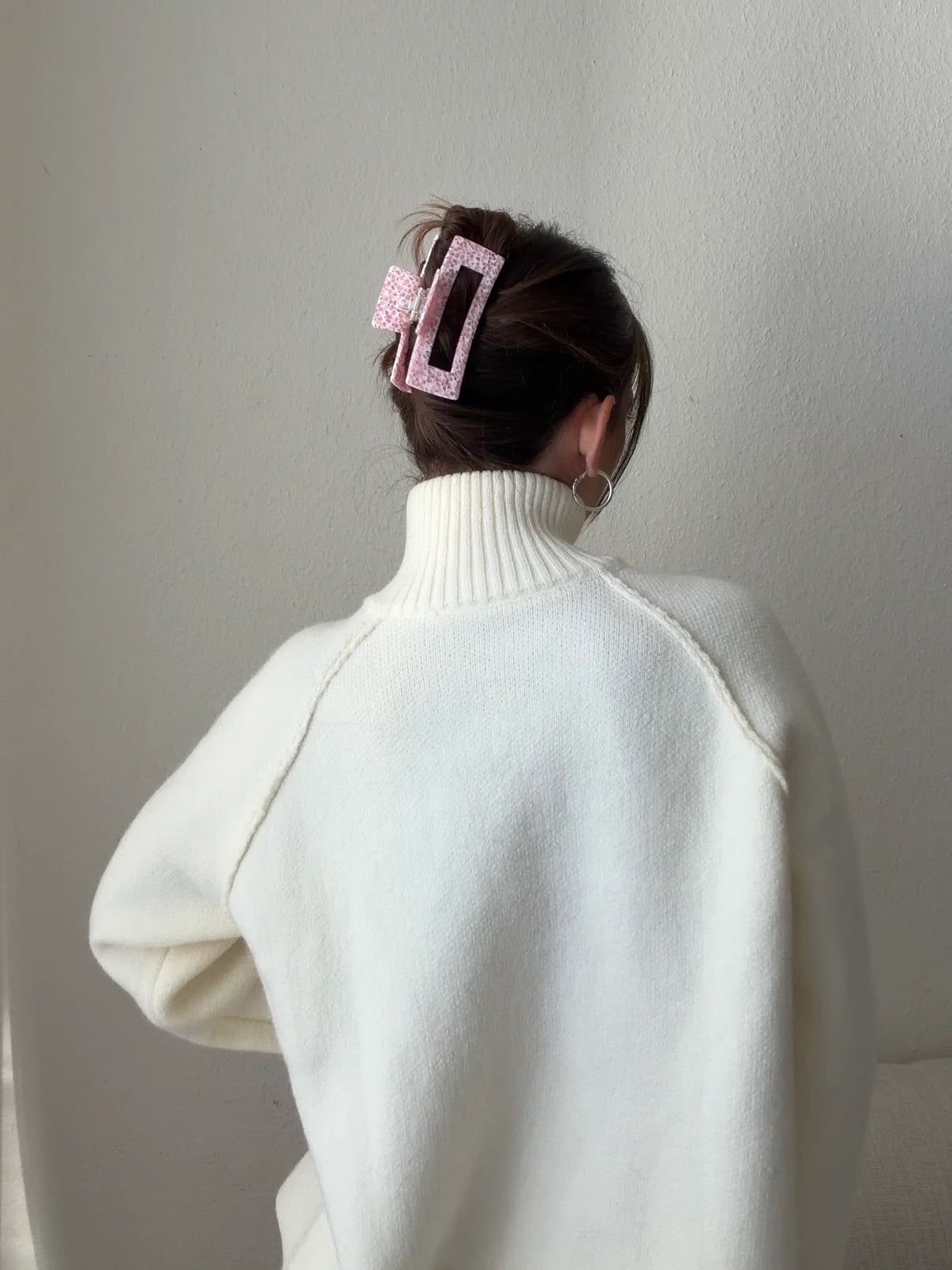 Mila Clip