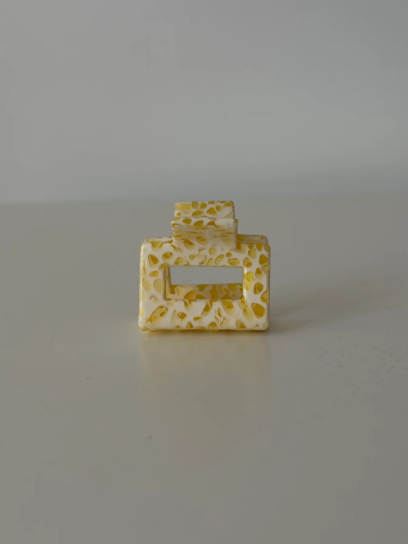 Ava Clip