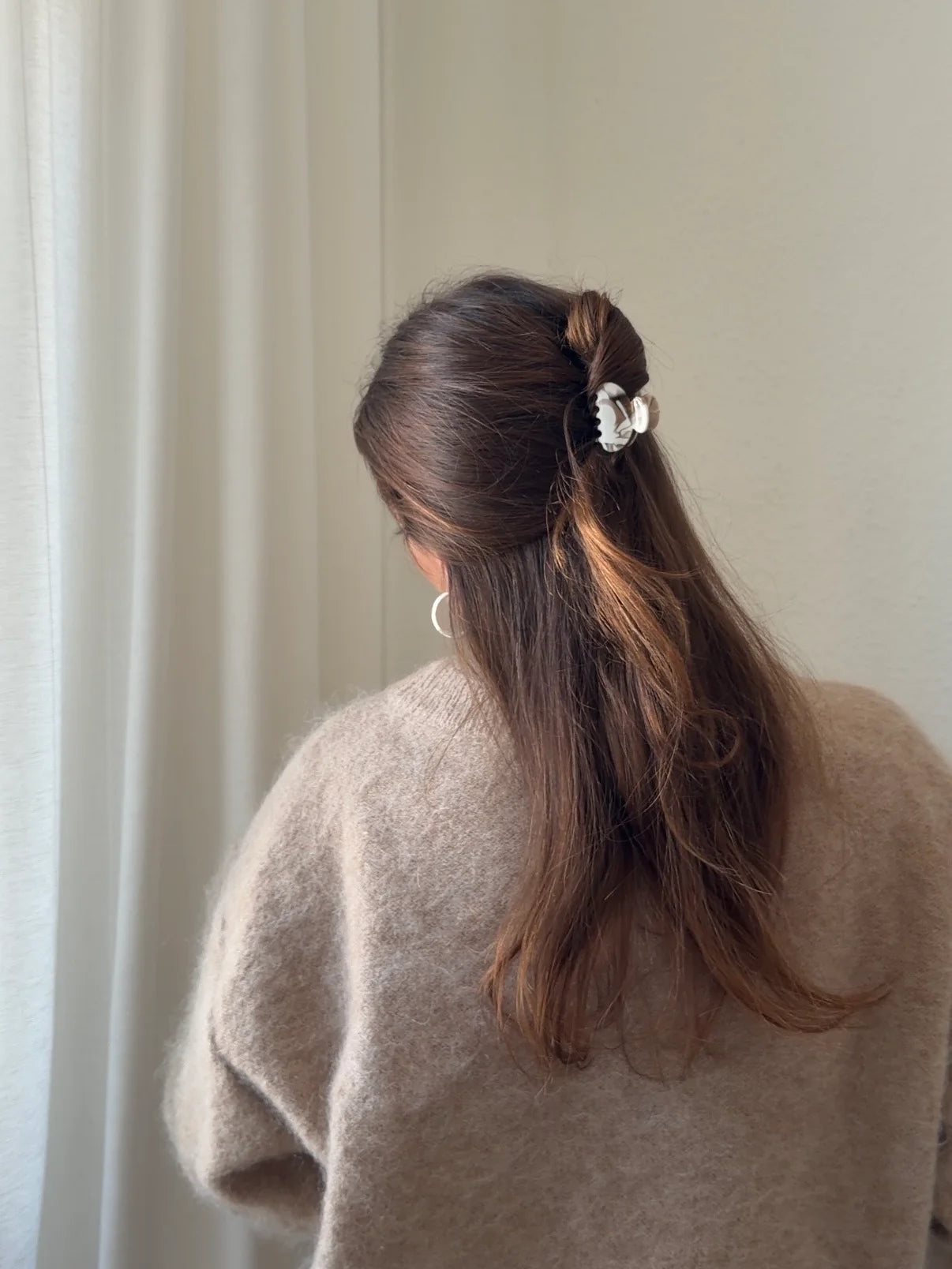 Emi Clip