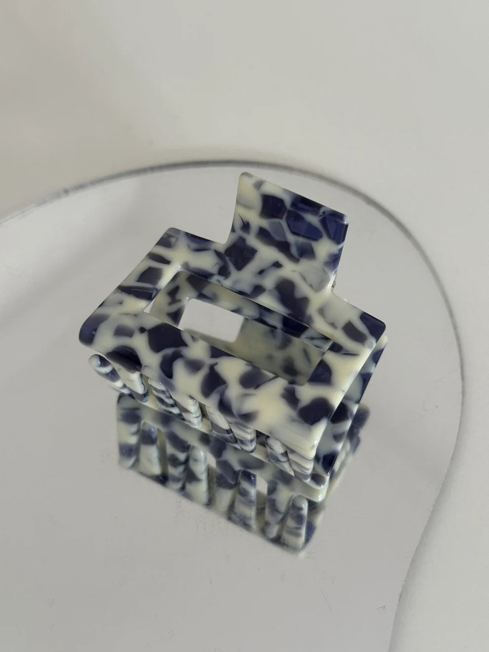 Josefin Clip