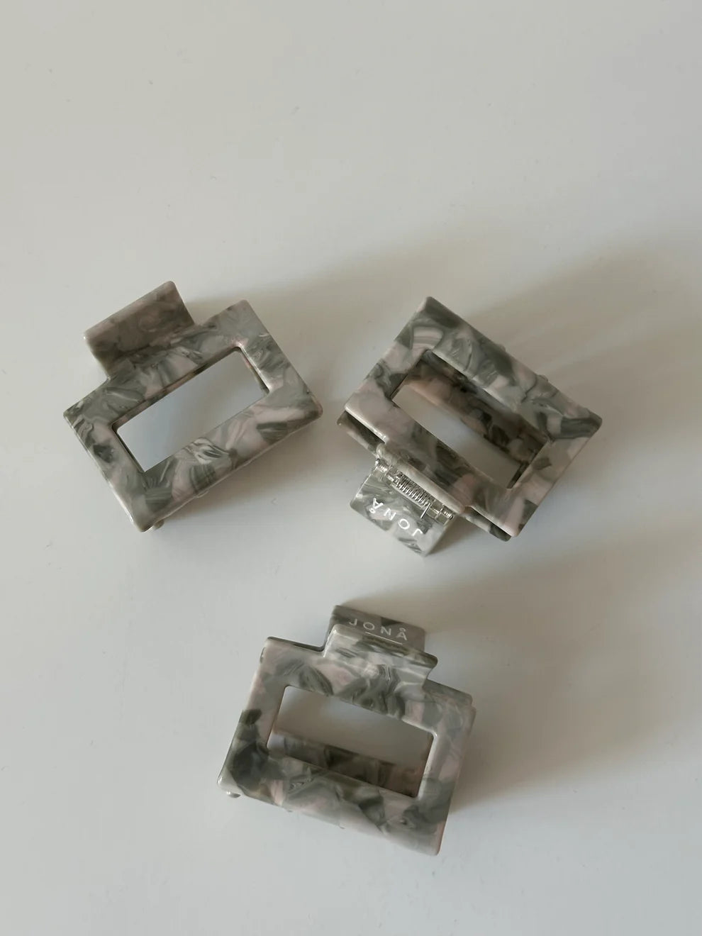 Josefin Clip