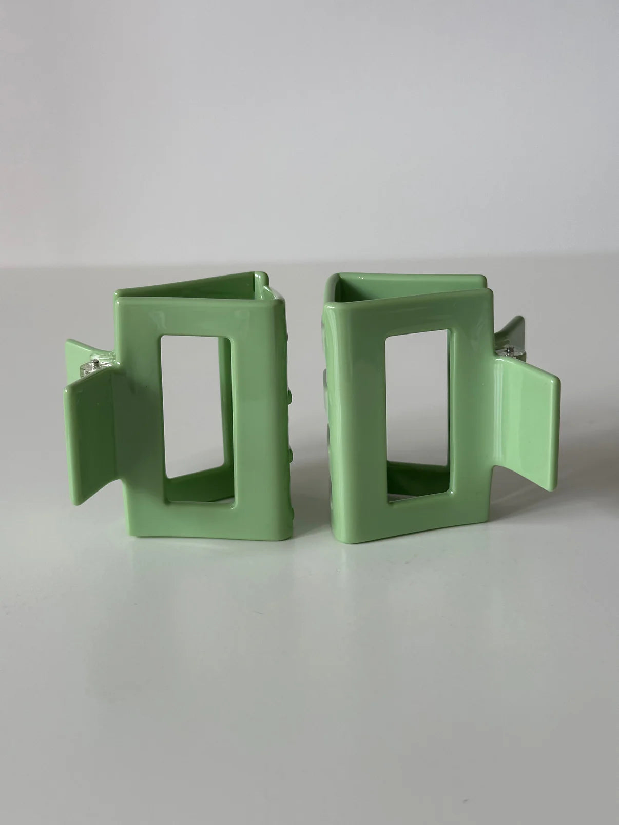 Josefin Clip