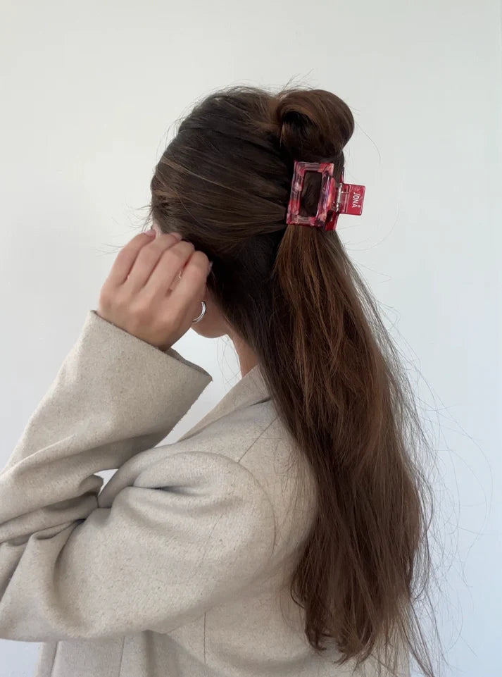 Josefin Clip