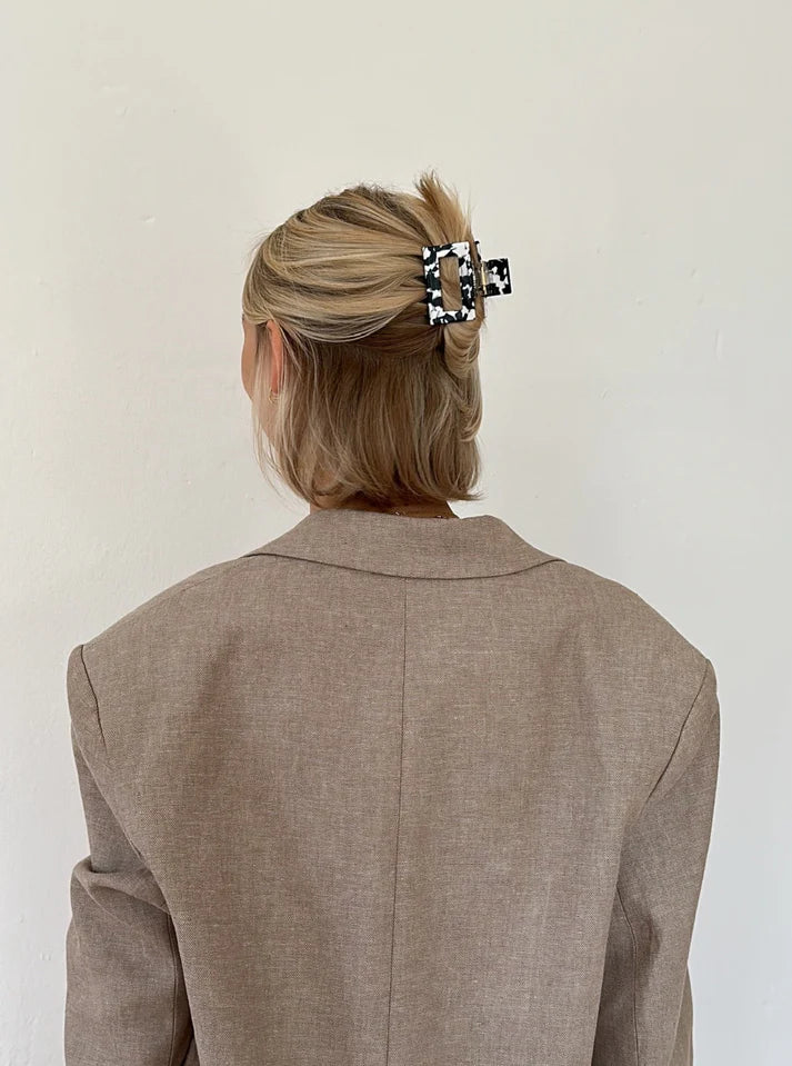 Josefin Clip