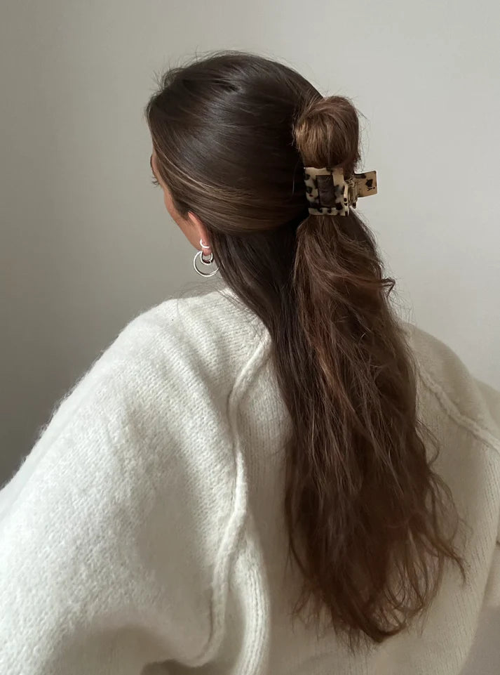 Josefin Clip