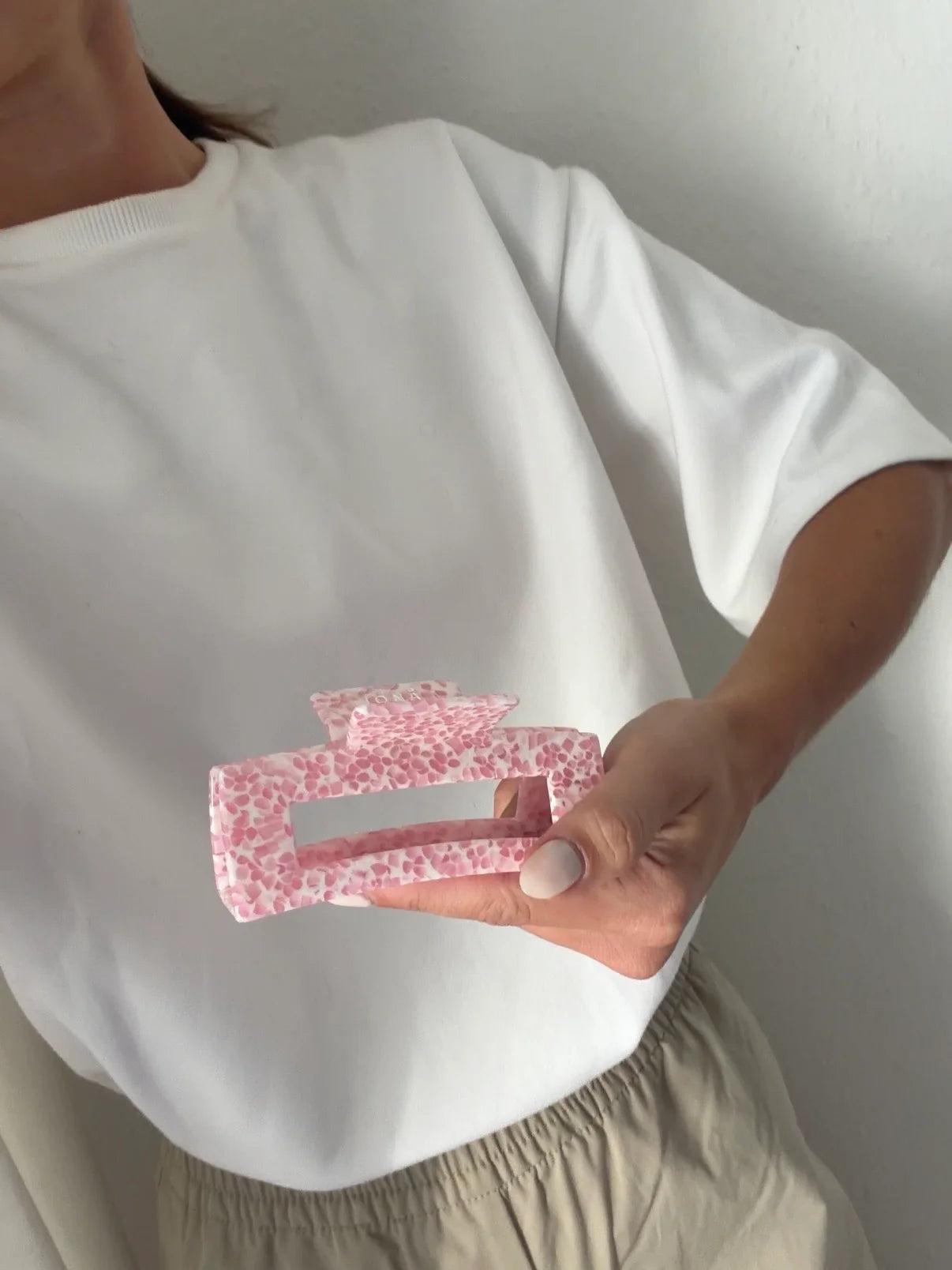 Mila Clip