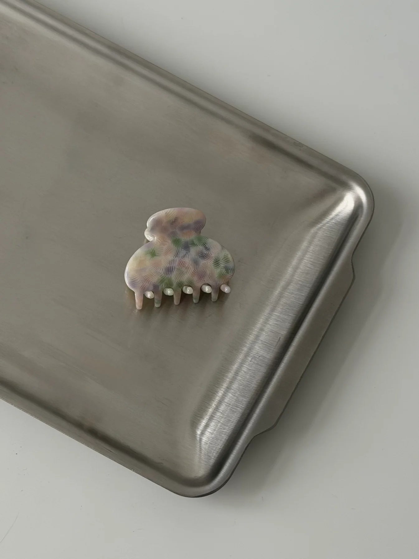 Emi Clip