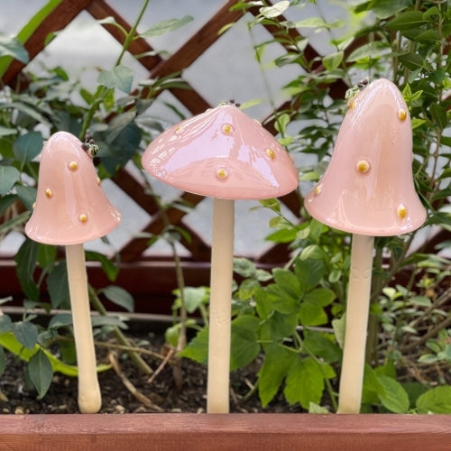 rosa Keramik Pilz